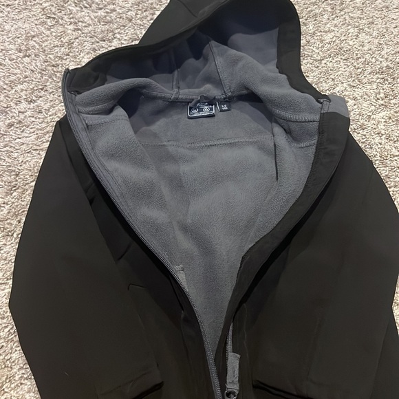 Great condition jacket. Fleece inside - Picture 3 of 3